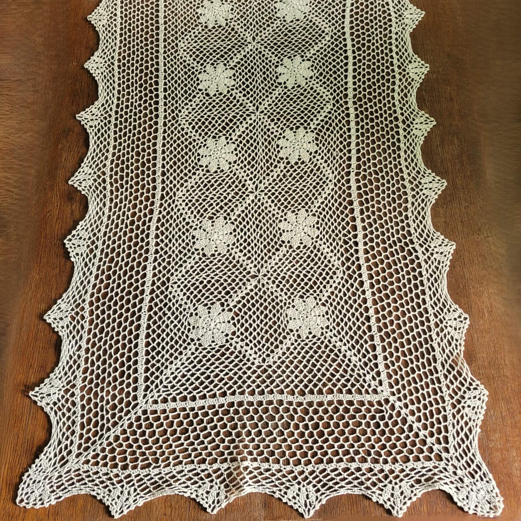 Bieżnik szydełkowy 80x140 w kolorze beżowym „Klara"